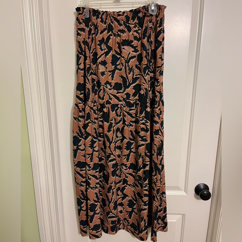 Evereve Tiered Maxi Skirt